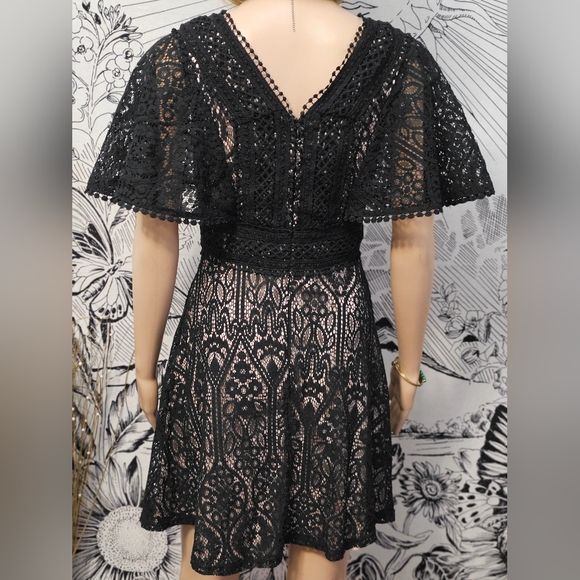Like New Lulu's Elegant Black Lace Mini Dress Fully Lined Small - Picture 7 of 11